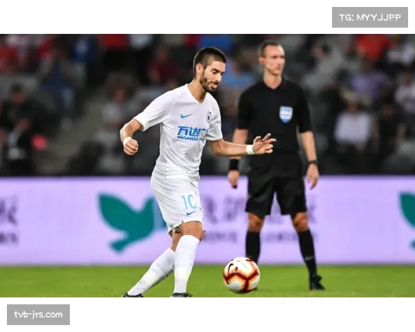 媒体曝料:纽卡斯尔联夏窗有意引进一名以高精度传中见长的欧洲国脚级边卫 媒体曝料:纽卡斯尔联夏窗有意引进一名以高精度传中见长的欧洲国脚级边卫